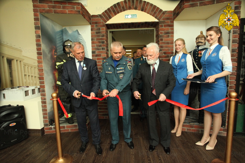 В Санкт-Петербургском университете ГПС МЧС России открылся музей истории вуза, пожарной охраны и МЧС России