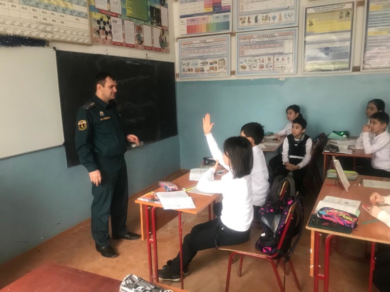 В школах республики проходят обучающие занятия по основам безопасности жизнедеятельности