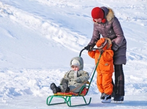 Спасатели напоминают родителям об опасности выхода детей на лед