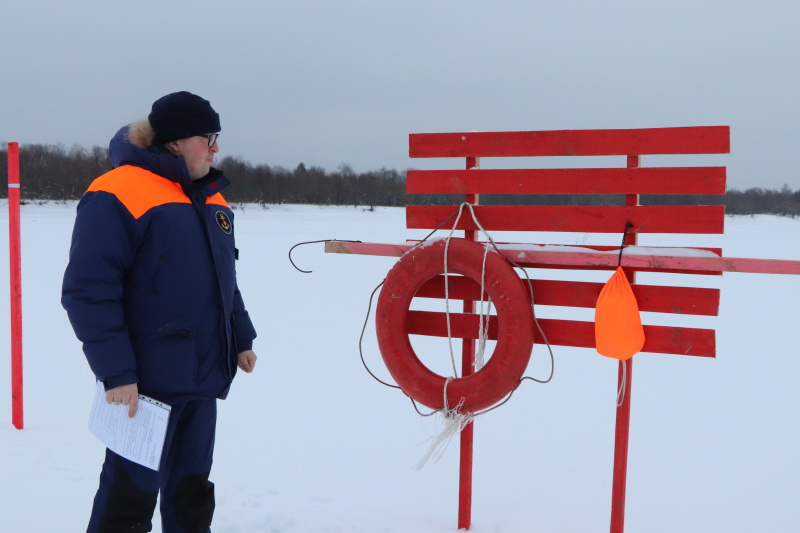 МЧС России: в 23 регионах функционируют 27 зимников и 166 ледовых переправ