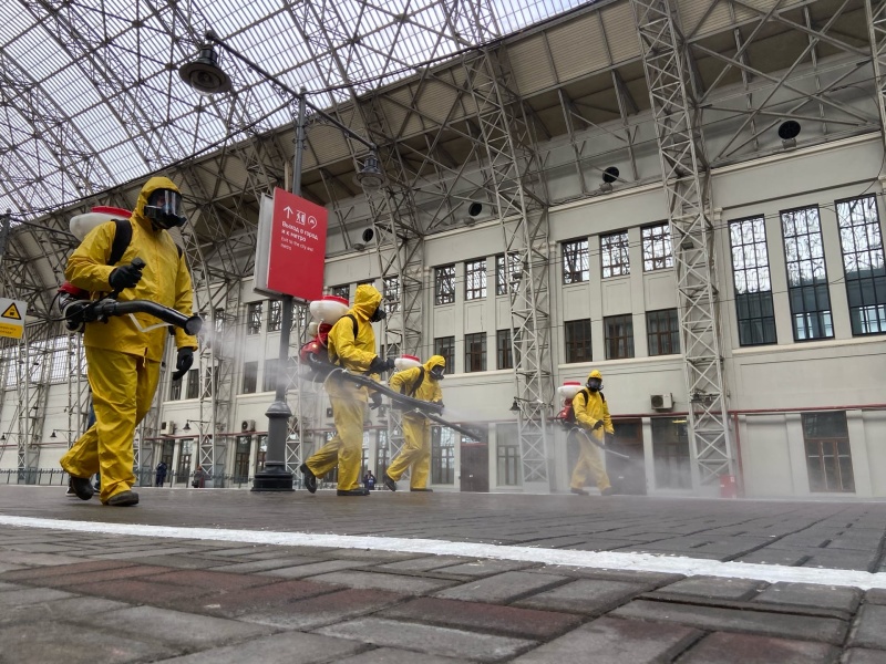 Подразделения ведомственного Центра «Лидер» провели дезинфекцию Киевского вокзала в Москве