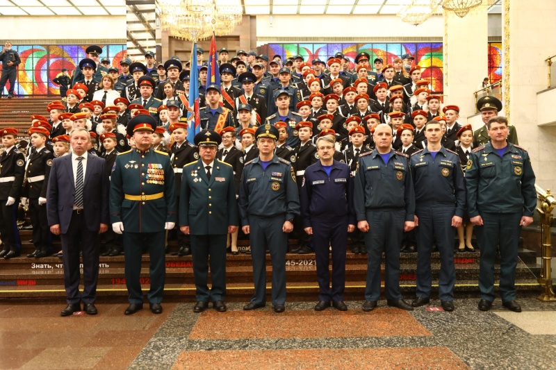 Студенты и кадеты дали торжественное обещание следовать высоким образцам верности и долга