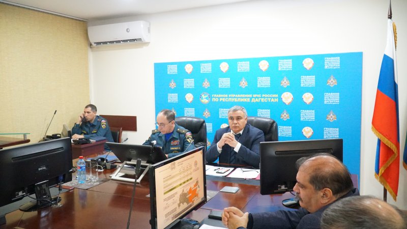 Нариман Казимагамедов принял участие в режиме видеоконференцсвязи в  заседании Правительственной комиссии  по предупреждению и ликвидации ЧС и обеспечению пожарной безопасности