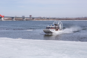 МЧС предупреждает: выезд и выход на лед смертельно опасны!