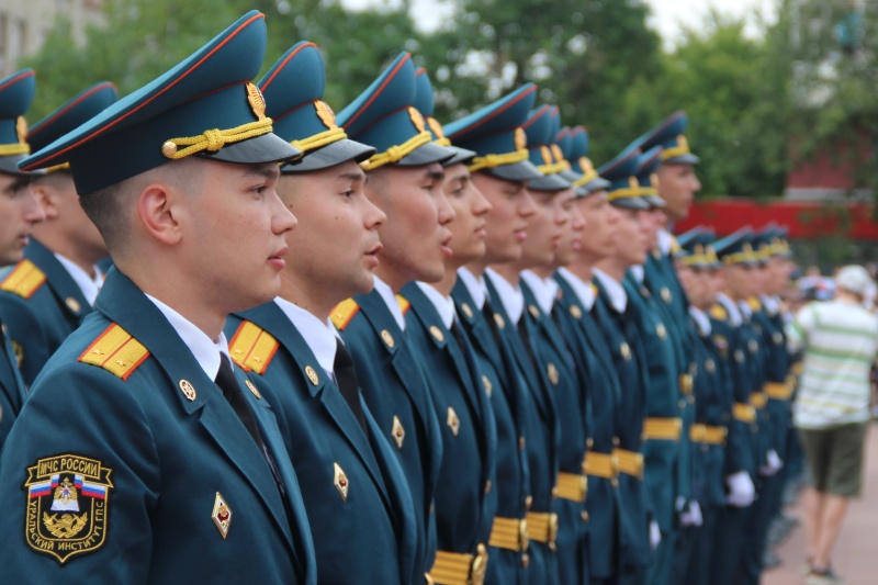 Уральскому институту Государственной противопожарной службы МЧС России – 92 года