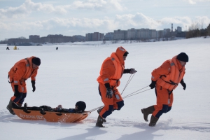 Выход на лед водоемов опасен для жизни и запрещён законом