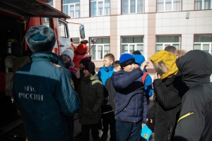 МЧС России предложило объединить усилия органов власти, ведомств и министерств в интересах защиты детей от пожаров