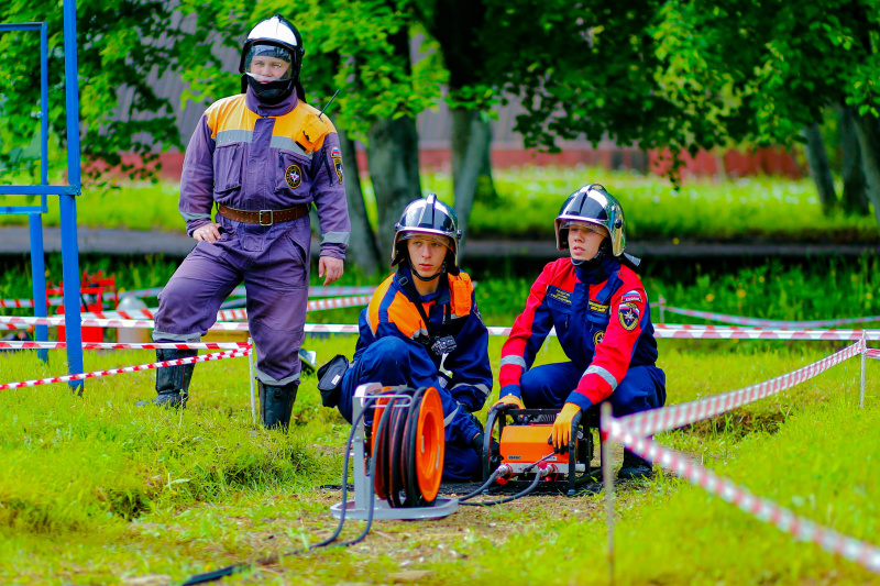 Крупнейший форум добровольцев в чрезвычайных ситуациях  «Вектор спасения – Центр» завершен
