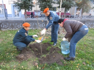 Новосибирские спасатели приняли участие в экологической акции   