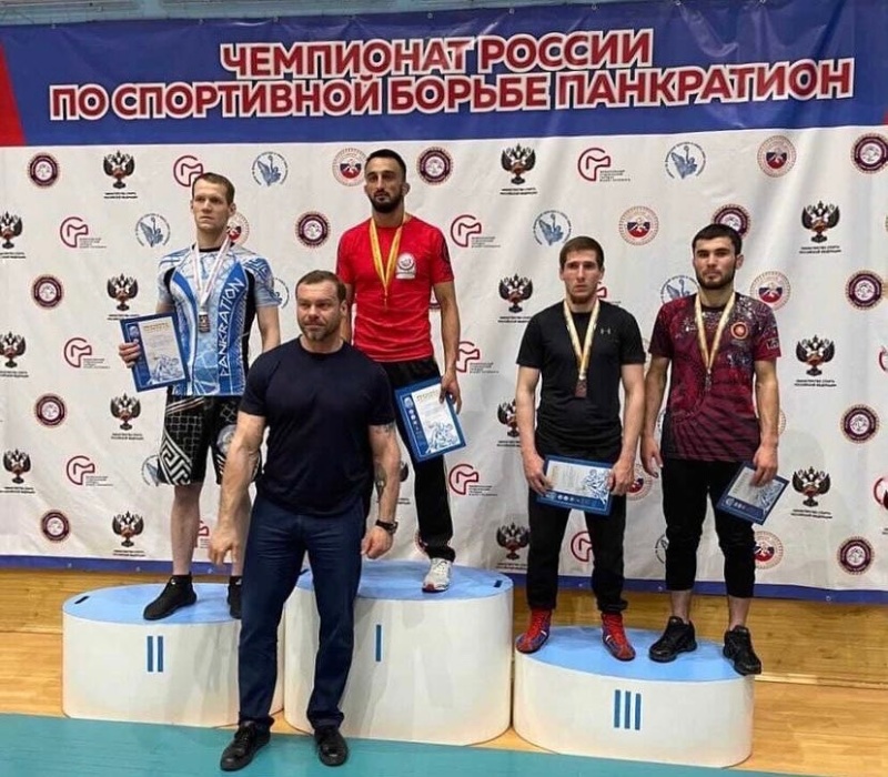 Североосетинский спасатель стал победителем чемпионата России по спортивной борьбе Панкратион
