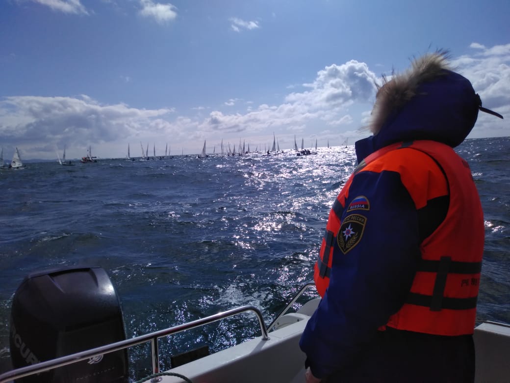 Специалисты ГИМС обеспечивают безопасность Всероссийской парусной регаты «Зимняя Ривьера»