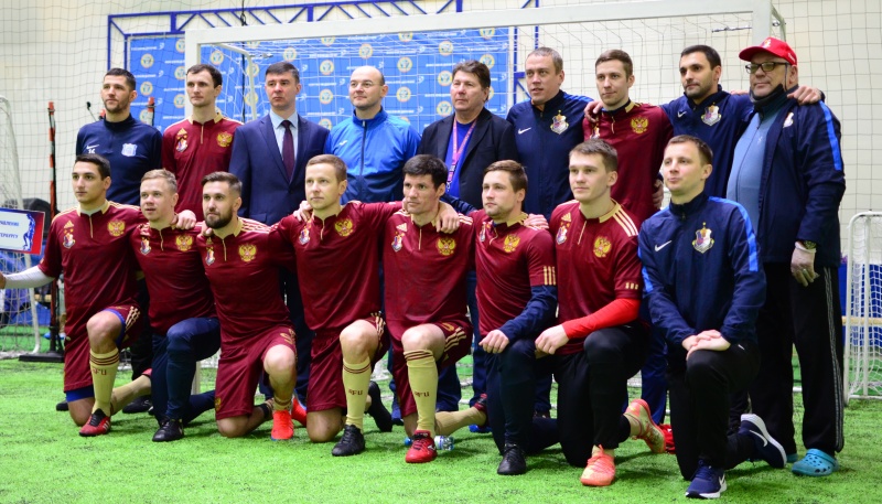 В Санкт-Петербурге открылся турнир по мини-футболу, посвященный памяти пожарных, погибших при исполнении служебного долга