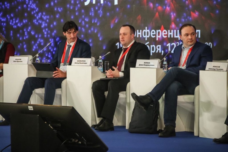 Заместитель главы МЧС России Виктор Ничипорчук посетил с рабочим визитом Санкт-Петербург