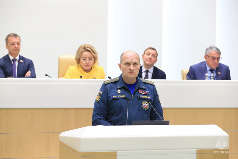 Александр Куренков подвел итоги работы МЧС России по основным направлениям деятельности