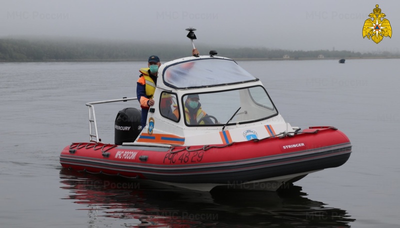 Свыше 3,5 тыс. инспекторов ГИМС МЧС России обеспечивают безопасность граждан на водоемах