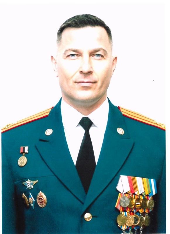 За мужество и героизм сотрудник МЧС России отмечен высокой наградой