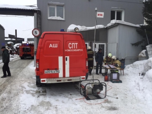 Новосибирские пожарные ликвидировали открытое горение