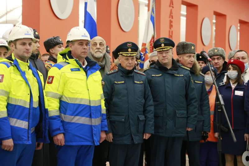 «Герои всегда рядом»: новая станция метро «Давыдково» посвящена МЧС России