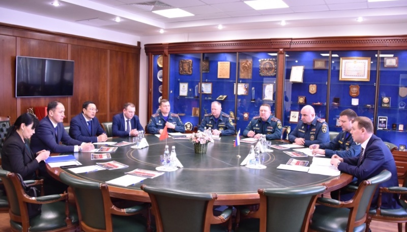 Делегация МЧС Киргизской Республики с рабочим визитом посетила Академию ГПС МЧС России
