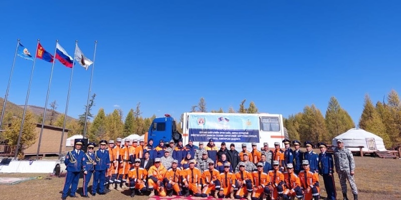 Водолазы МЧС России и Монголии проводят совместные тренировки