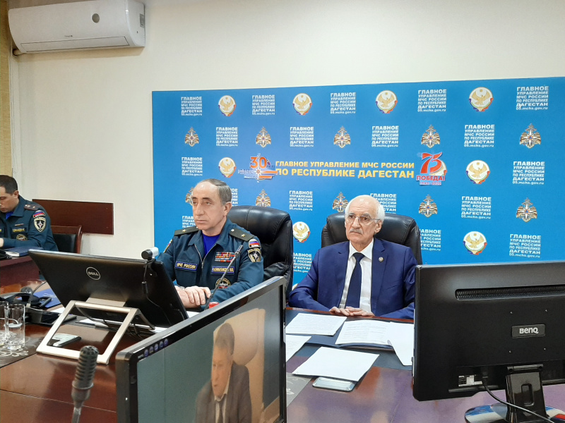 В МЧС России обсудили готовность к паводкоопасному периоду и пожароопасному сезону