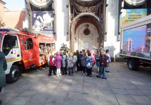 Через игры и сказки детей обучили правилам пожарной безопасности (фото)