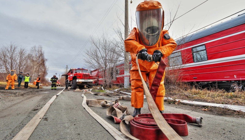 В Кургане прошли масштабные пожарно-тактические учения на железной дороге