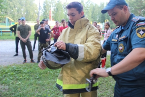 Юные пожарные Новосибирска  состязались в мастерстве (фото)