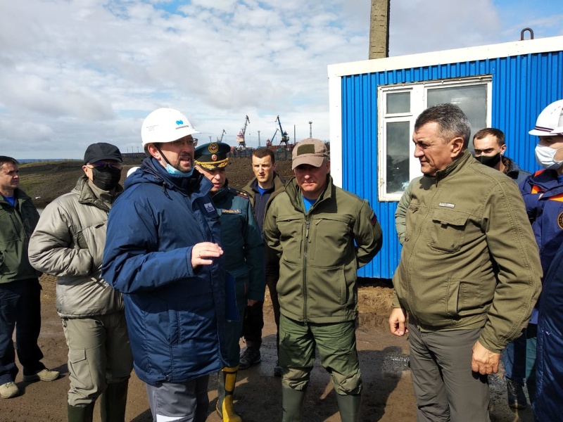 Министр МЧС России Евгений Зиничев посетил полигон хранения загрязненного грунта